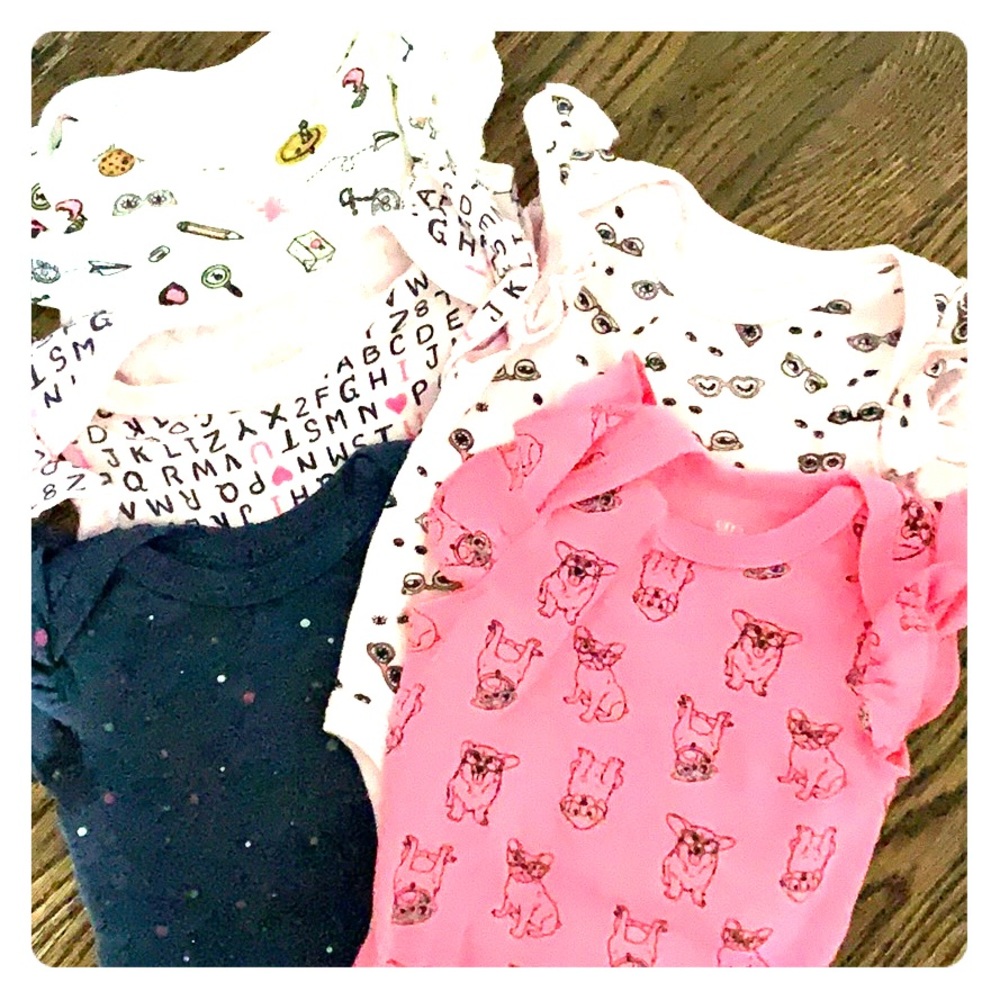 Rosie Pope flutter sleeve onsies 3-6 months